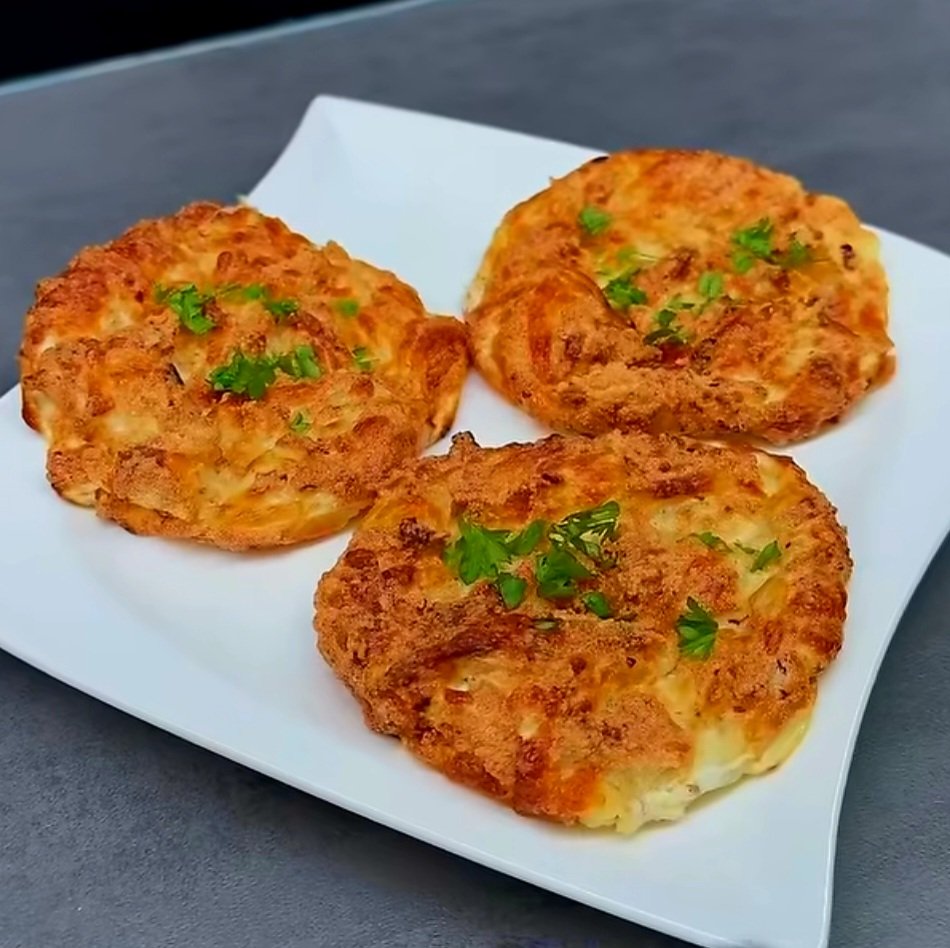CHEESE CLOUD BREAD